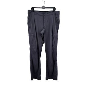 L.L. Bean Women's Straight Leg Pants in Dark Gray